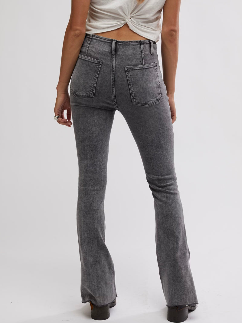 Level Up Slit Slim Flare Jeans In Grey