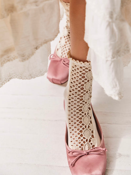 Rubies Crochet Socks in Cream