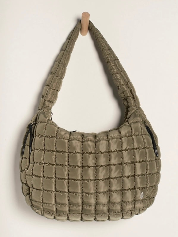 Quilted Carryall Bag in Seagrass