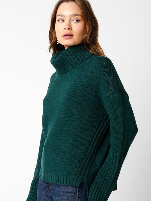 Hailey Turtleneck Side Slit Sweater in Emerald