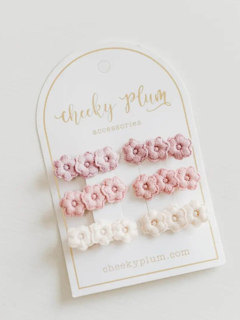 Luxa Little Pink Ombre Flower Embroidered Clips