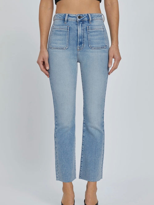 Front Pocket Cropped Flare Jeans in Light Wash