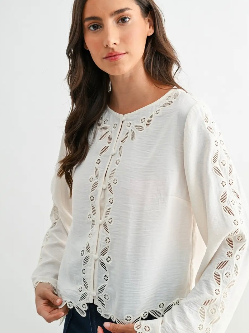 Scalloped Embroidered Belle Sleeve Top