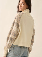 Geo Detail Turtleneck Sweater