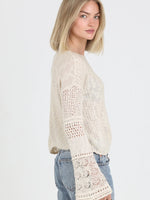 Light Weight Flare Bell Slit Sleeve Pullover