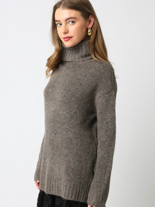 Fuzzy Turtleneck Oversized Sweater in Dark Grey
