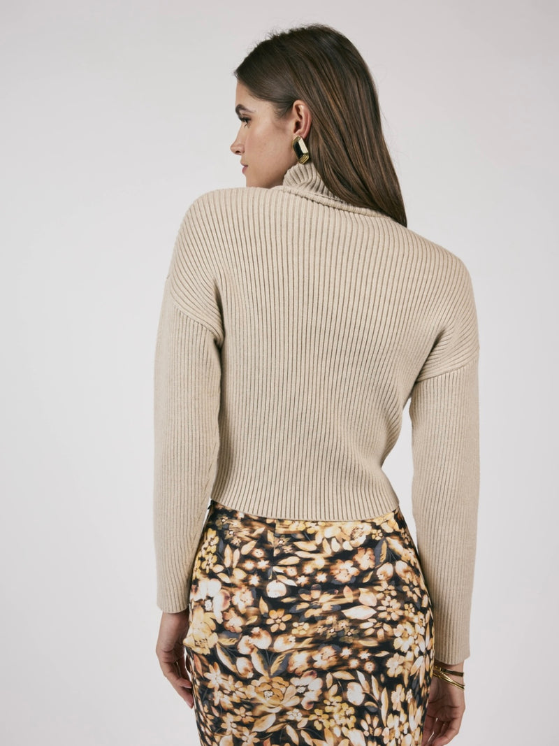 Kalli Turtle Neck in Oatmeal