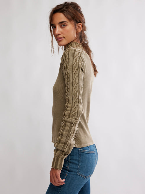 Breezy Slit Sweater Thermal Top in Fossil Dune