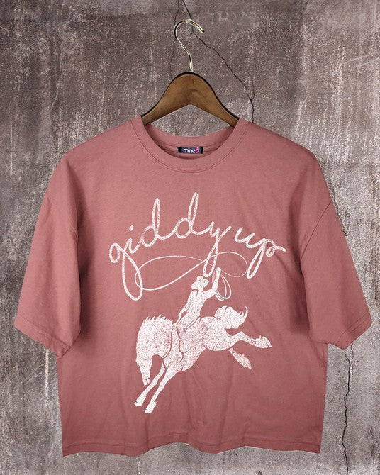 Giddy Up Graphic Crop Tee in Mauve